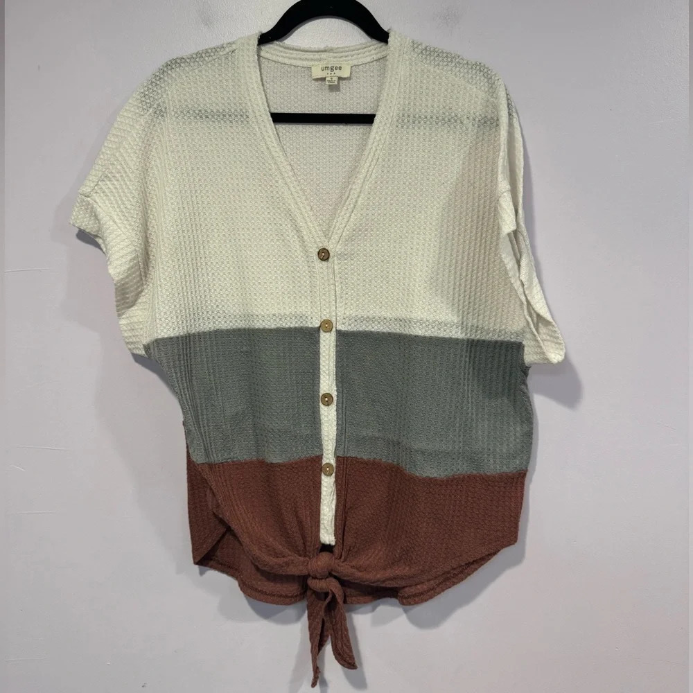 Umgee colorblock button down short sleeve‎ knit